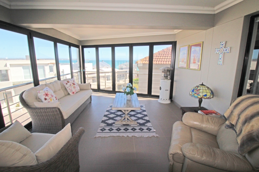 4 Bedroom Property for Sale in Calypso Beach Western Cape